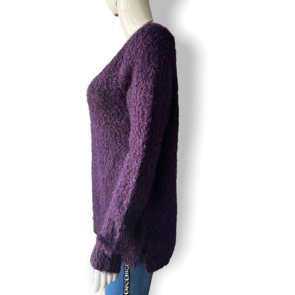 Kenneth Cole Reaction Women’s Sweater Size Medium - Picture 2 of 16